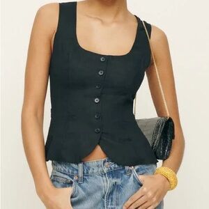 Reformation vest size 6.